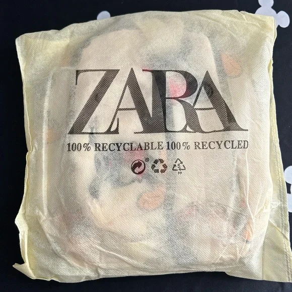 Disney Mickey Mouse Kids Backpack and Pouch Set - Cream and Black - Picture 5 of 5